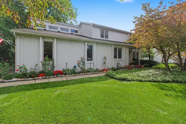 1471 N Silo Ridge, Ann Arbor, MI 48108
