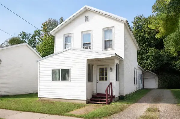 111 N Jackson, Ionia, MI 48846