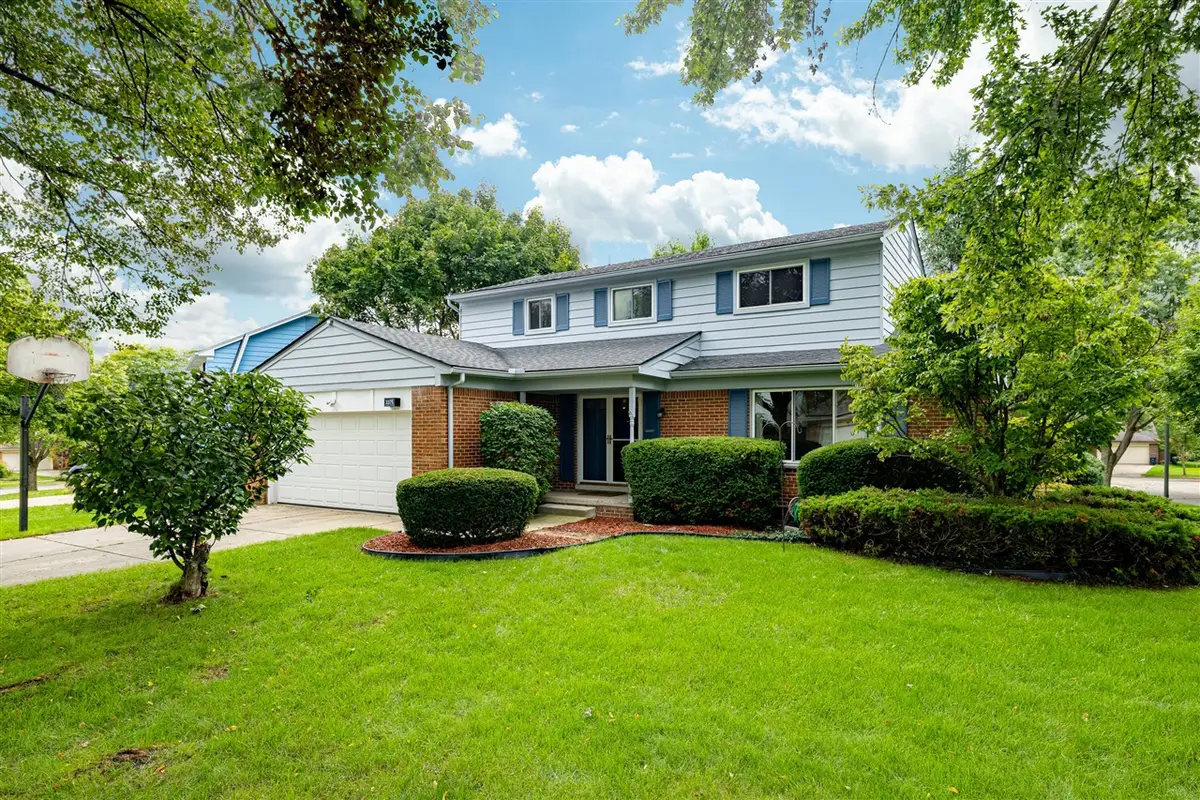 3375 Bluett, Ann Arbor, MI 48105 - #1