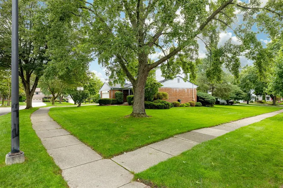3375 Bluett, Ann Arbor, MI 48105 - #3