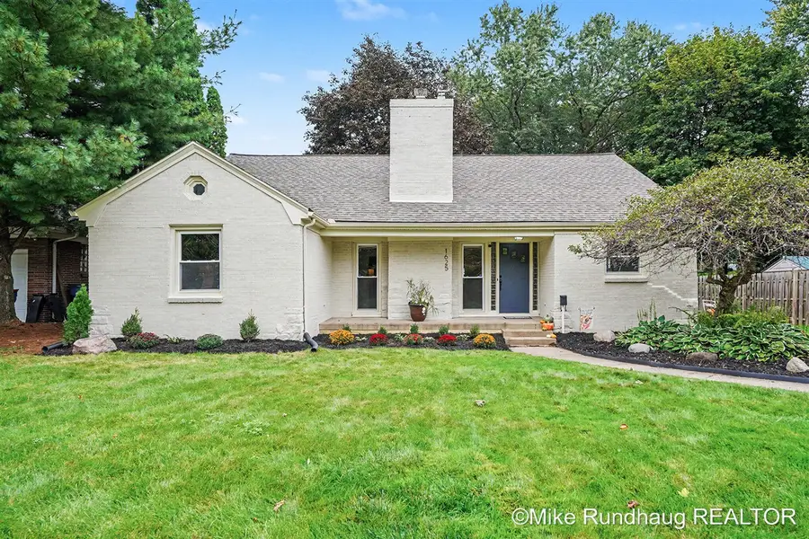 1625 Oswego, Grand Rapids, MI 49504 - #3