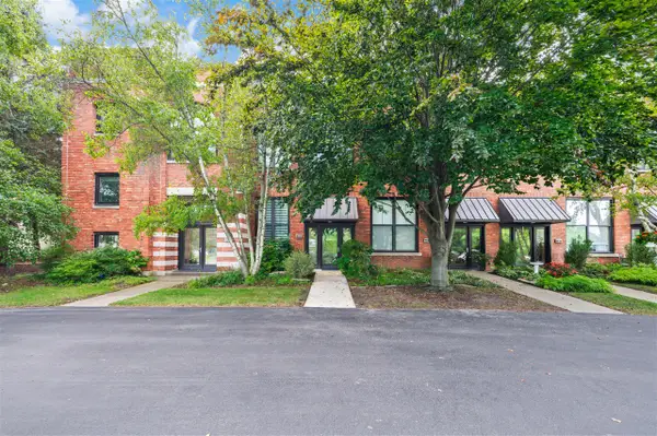 222 S Whittaker #F, New Buffalo, MI 49117