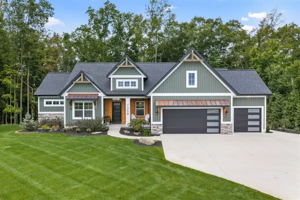 7258 Crossridge, Grand Rapids, MI 49512