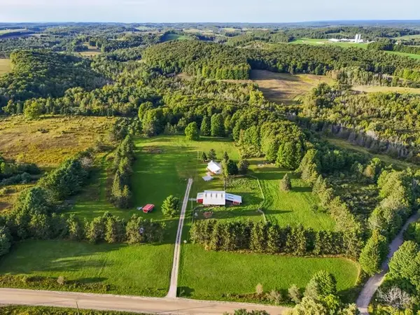 8530 Toad Lake, Ellsworth, MI 49729