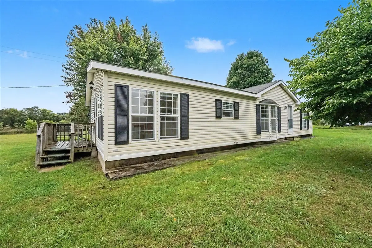 100 19 Mile, Cedar Springs, MI 49319 - #1