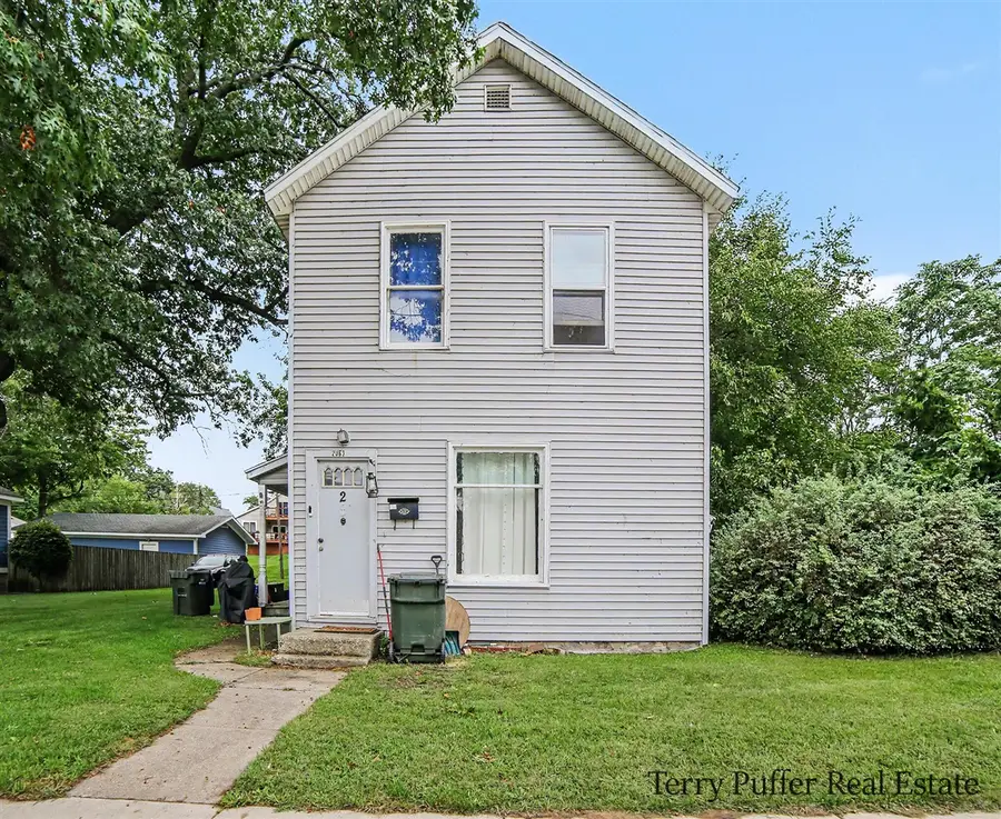 2063 Lakeshore, Muskegon, MI 49441 - #2