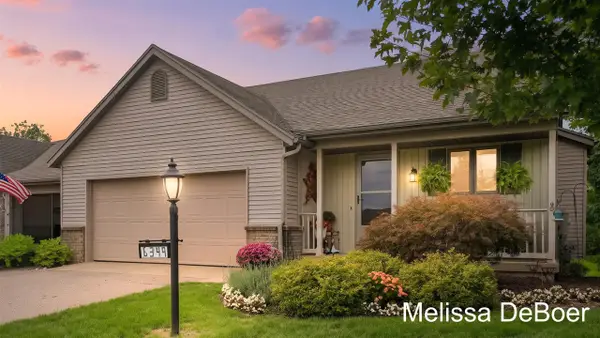 6349 Eastridge, Hudsonville, MI 49426