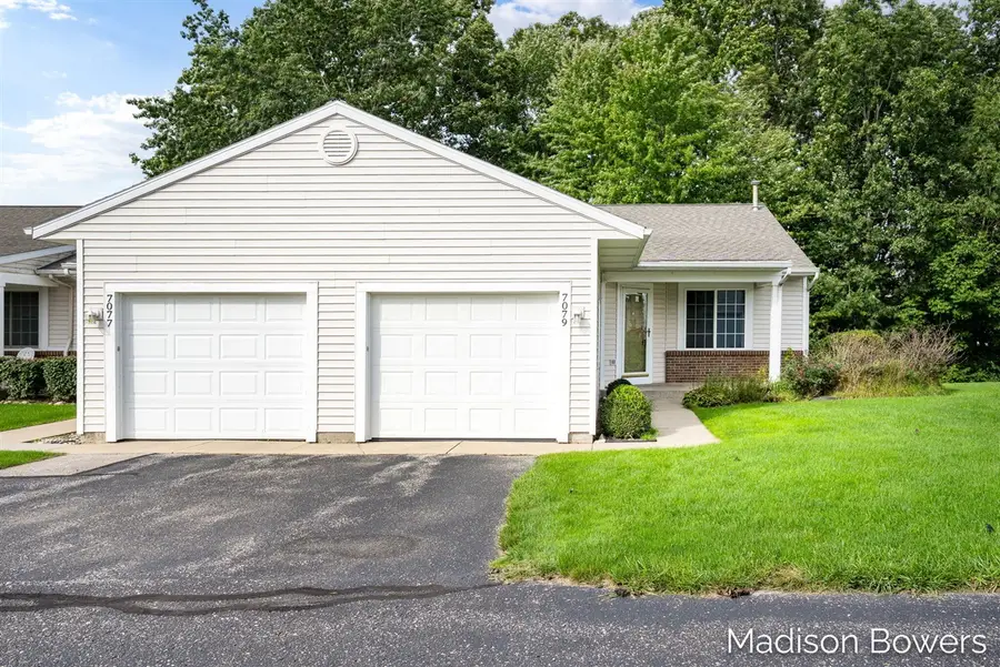7079 W Cannon Place, Rockford, MI 49341 - #2