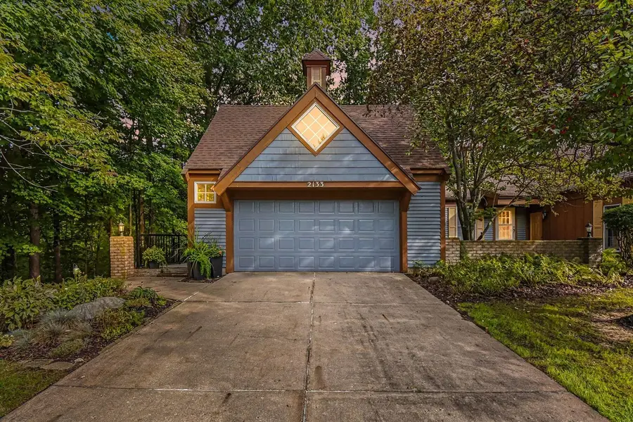 2133 North Cross Creek, Grand Rapids, MI 49508 - #2