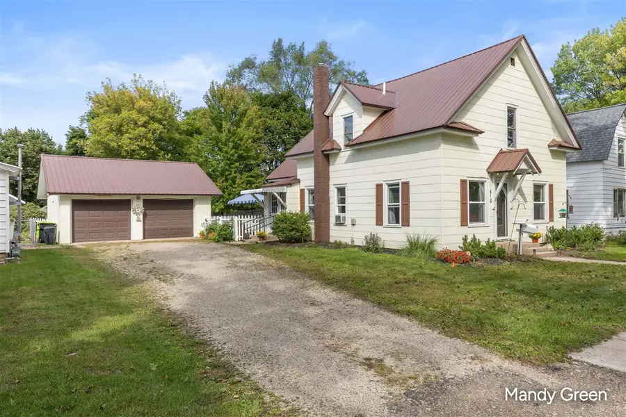 410 E Coffren, Greenville, MI 48838 - #2