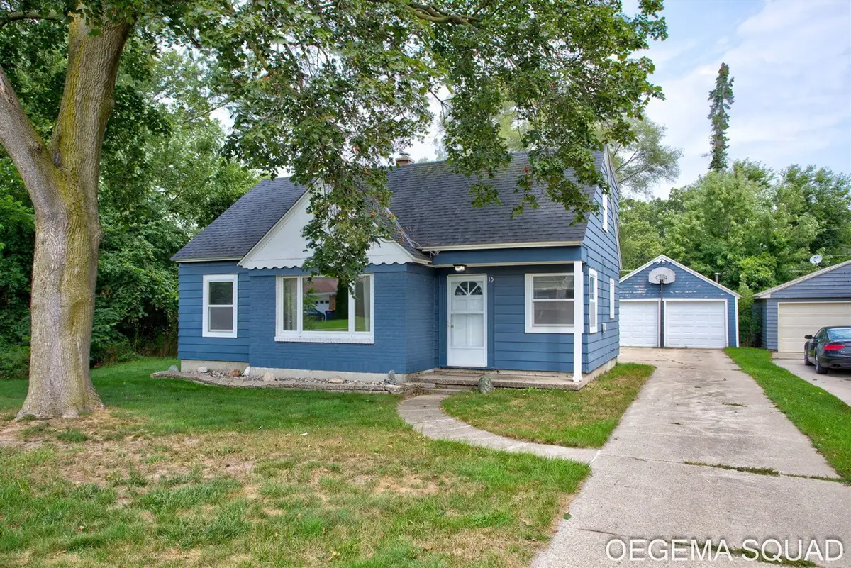 15 E 35th, Holland, MI 49423 - #1