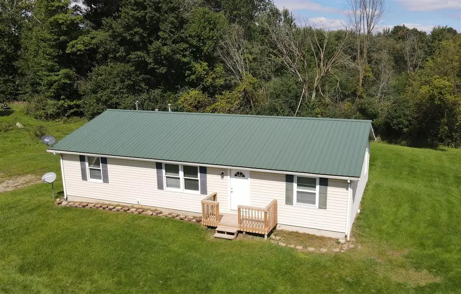 2340 E Mosherville, Jonesville, MI 49250 - #2