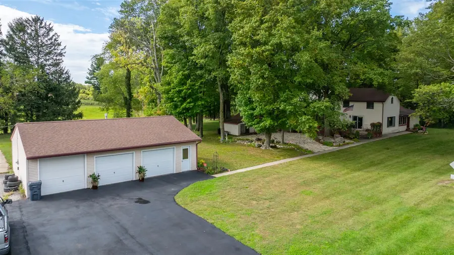 1180 S Bainbridge Center, Benton Harbor, MI 49022 - #3