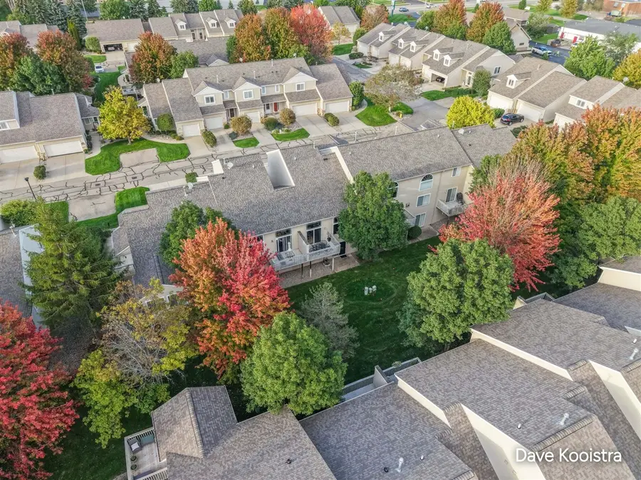 2934 Edgestone, Hudsonville, MI 49426 - #3