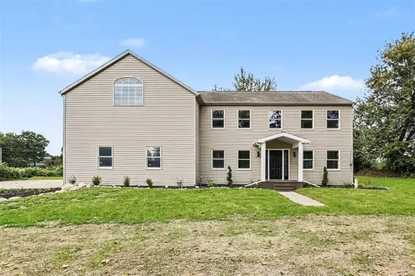 2415 Burton, Niles, MI 49120