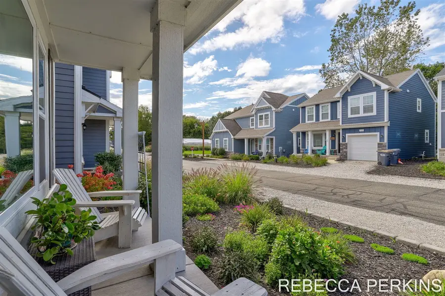 724 Preserve, South Haven, MI 49090 - #2