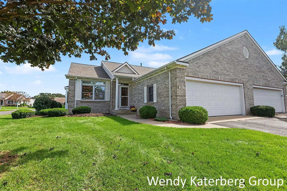 6598 Cedar Grove #122, Jenison, MI 49428 - #1