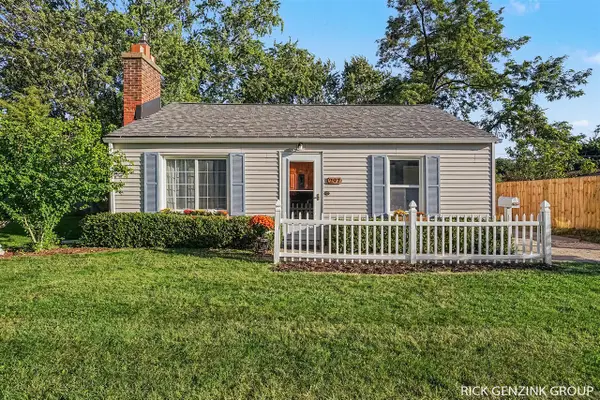 297 W 30th, Holland, MI 49423
