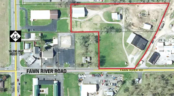 539 Fawn River, Sturgis, MI 49091