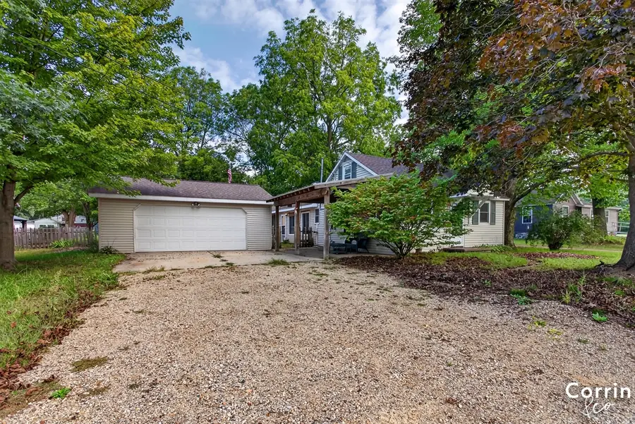 104 Tamarack, Allegan, MI 49010 - #2