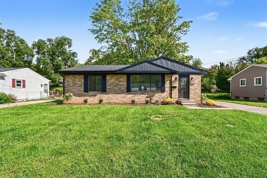 1664 Benjamin, Grand Rapids, MI 49505 - #2