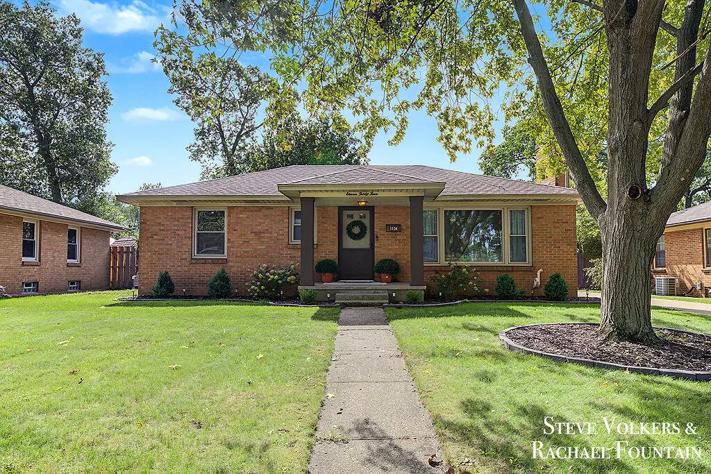 1134 Colrain, Wyoming, MI 49509 - #1