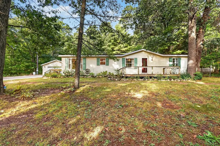 9755 S Beech, Howard City, MI 49329 - #3