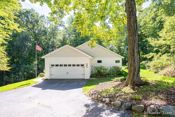 10920 Foreman, Lowell, MI 49331