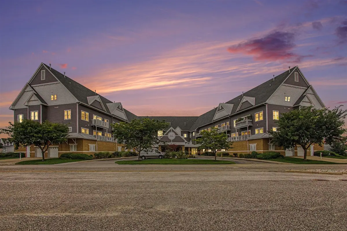 917 W Savidge #30, Spring Lake, MI 49456 - #1