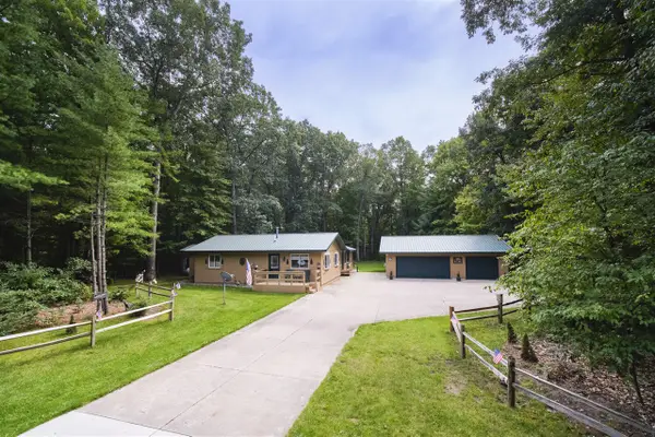 17349 Hoxeyville, Wellston, MI 49689