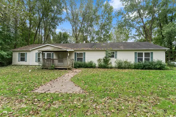 12413 M 60, Jones, MI 49061