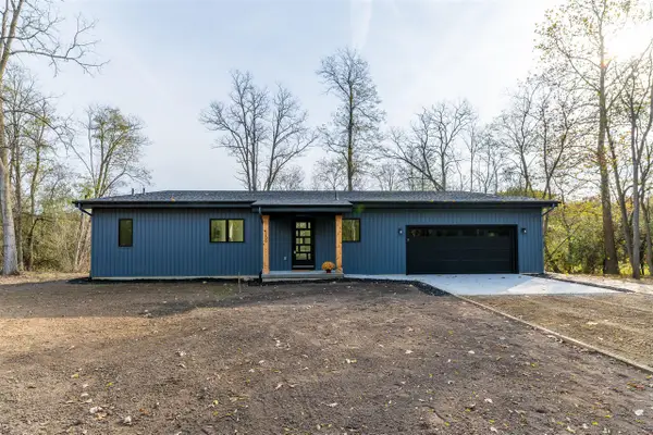 6200 N 42nd, Augusta, MI 49012