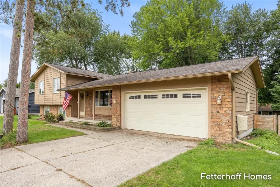 6325 Bechalla, Grand Rapids, MI 49546 - #2