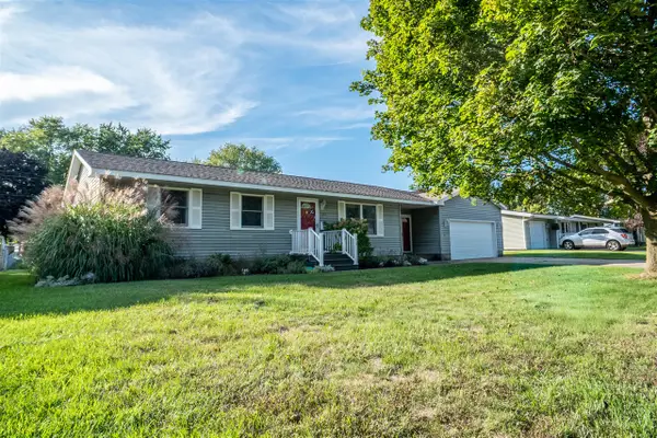 1410 Greenwich, Manistee, MI 49660