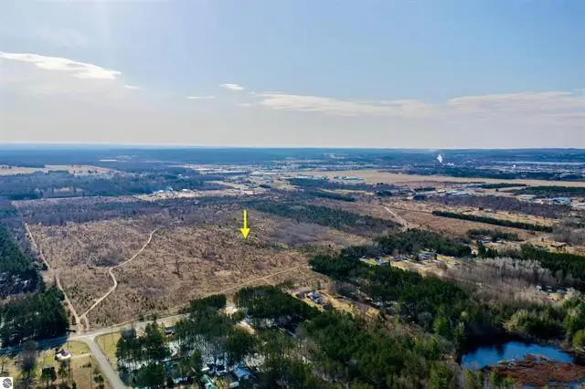 39 rd S 39, Cadillac, MI 49601 - #3