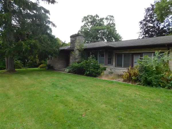 460 Collins, Benton Harbor, MI 49022