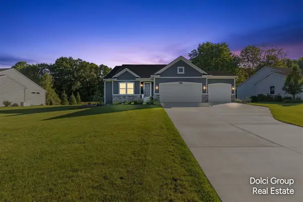 2290 Quarter Horse, Cedar Springs, MI 49319