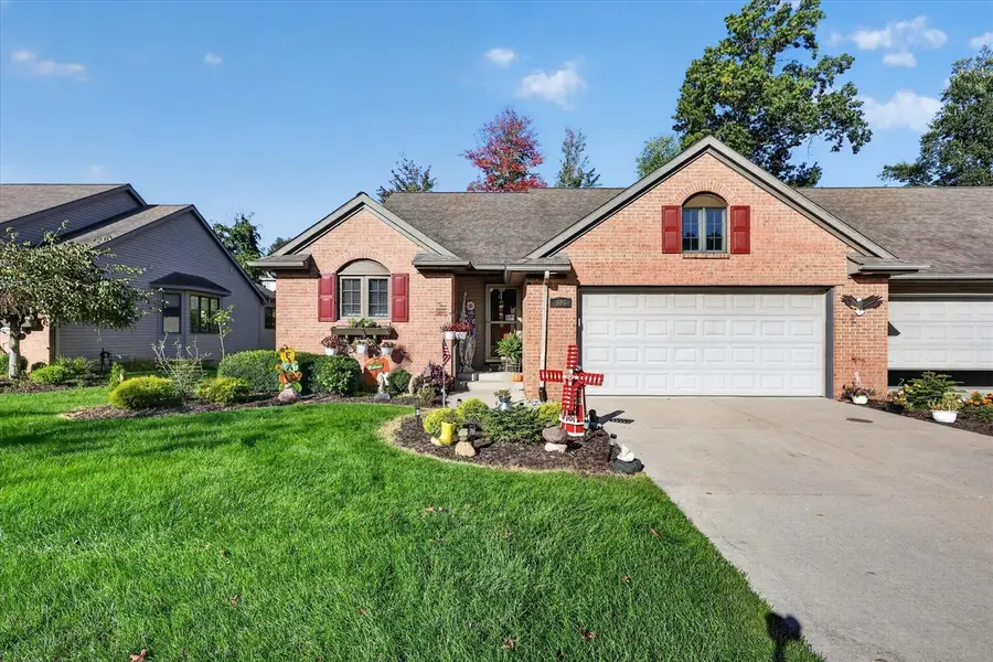 905 S Hawthorne, Greenville, MI 48838 - #3