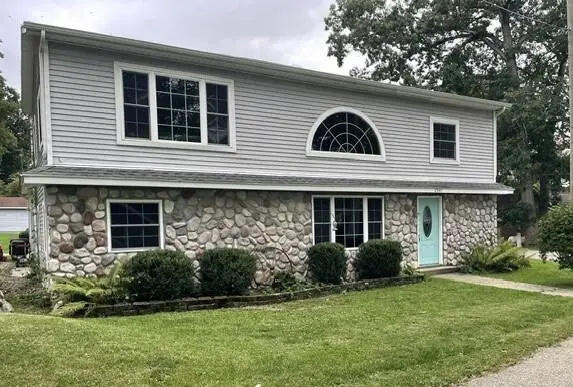 2341 Cedar, Reading, MI 49274