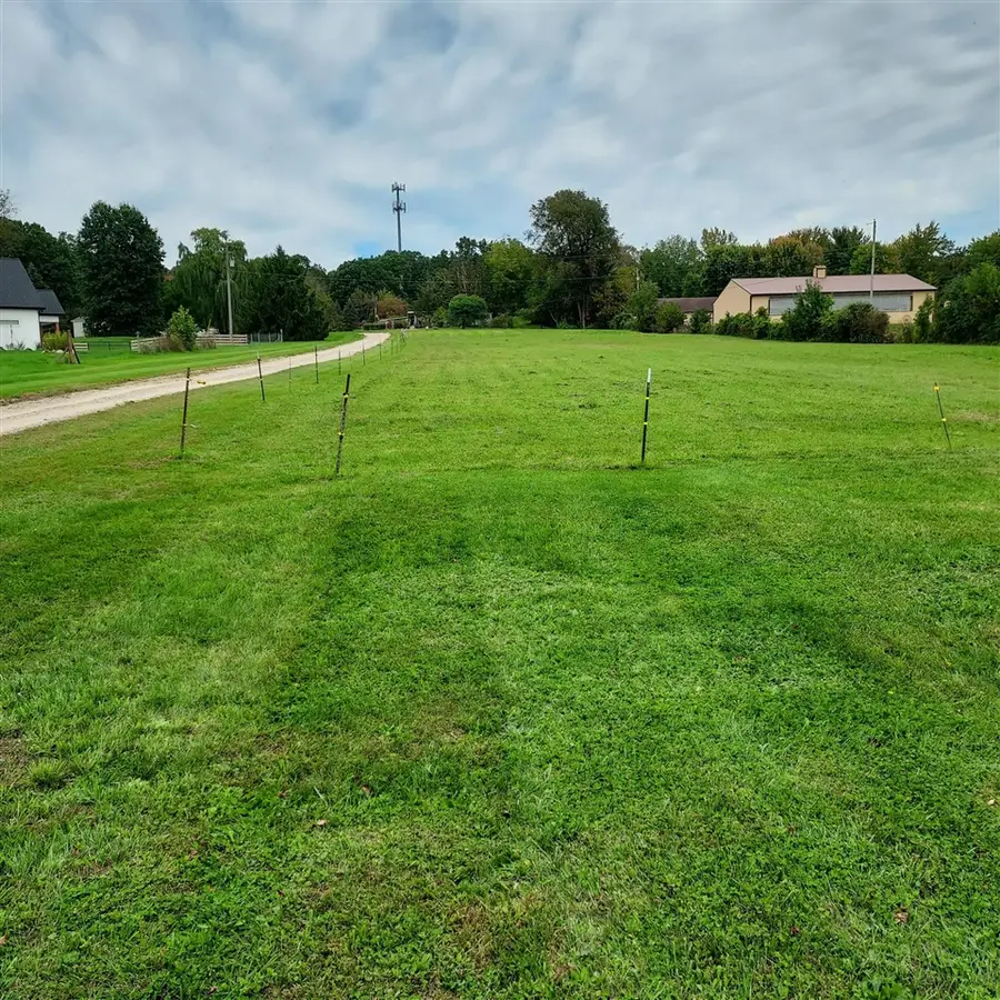 VL Dibbles, Lowell, MI 49331 - #2