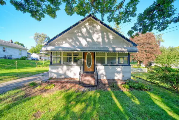 714 S Sutton, Jackson, MI 49203