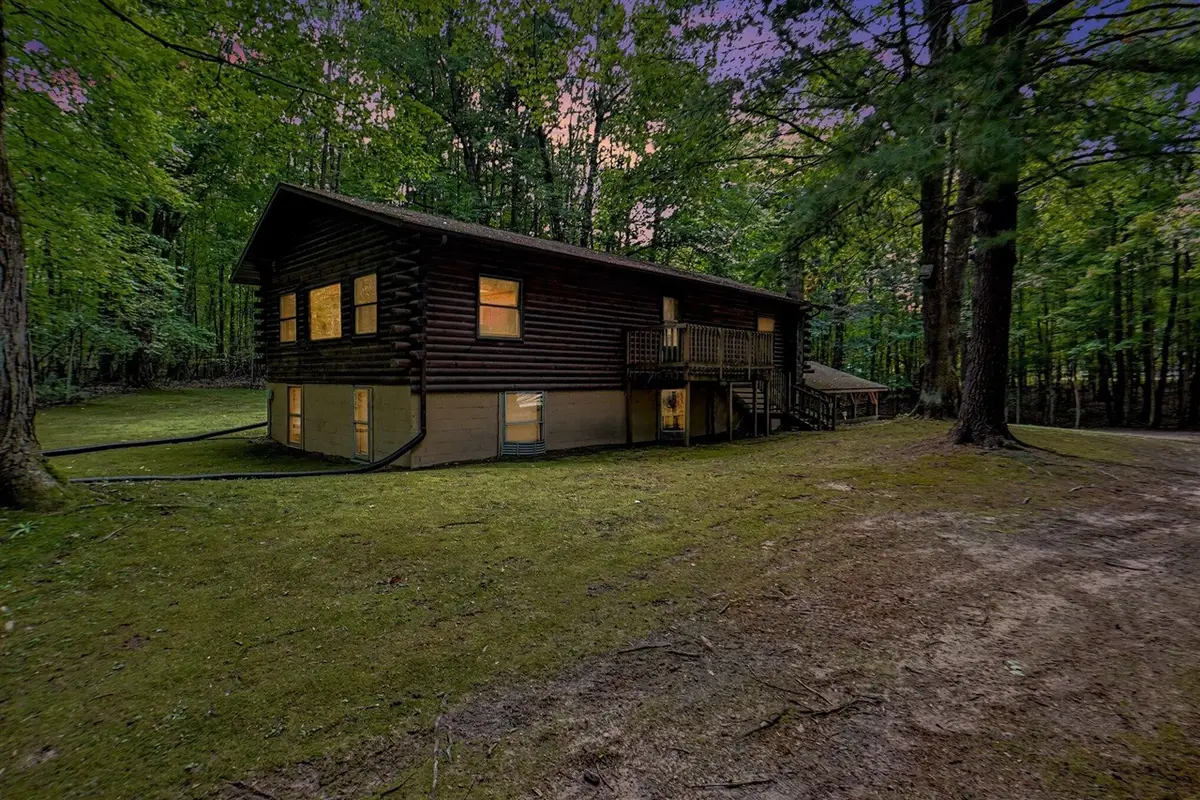 3188 N Taylor, Branch, MI 49402 - #1