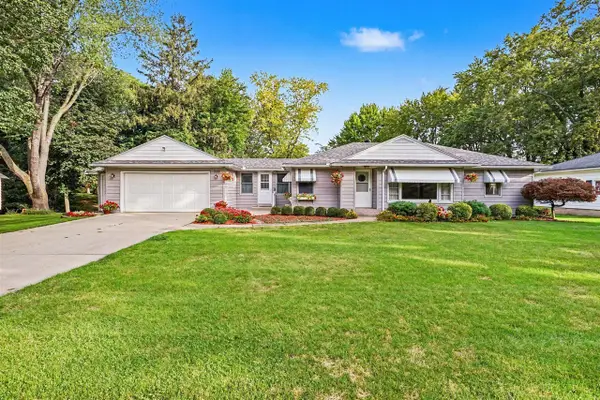 559 W 32nd, Holland, MI 49423