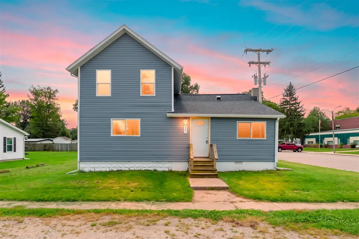 202 E Arbor, Marcellus, MI 49067 - #1