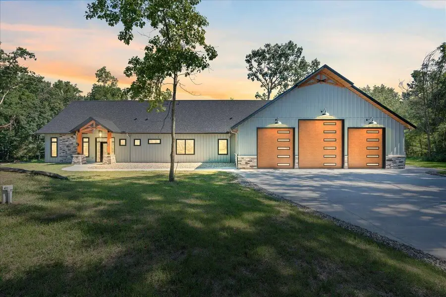 62357 Hunters Pointe, Sturgis, MI 49091 - #2