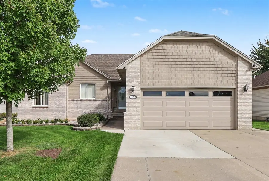48680 Wheatfield, Chesterfield, MI 48051 - #2