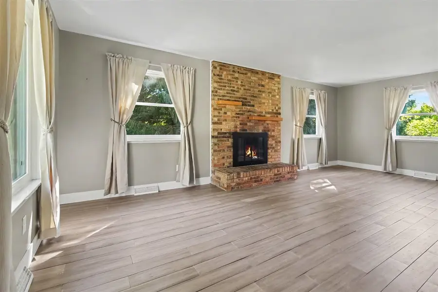 2705 Jennings, Whitmore Lake, MI 48189 - #3