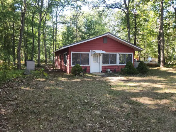 1051 N Timberwolf, Baldwin, MI 49304