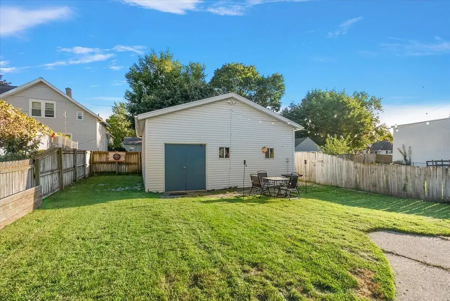 1006 Hovey, Grand Rapids, MI 49504 - #3