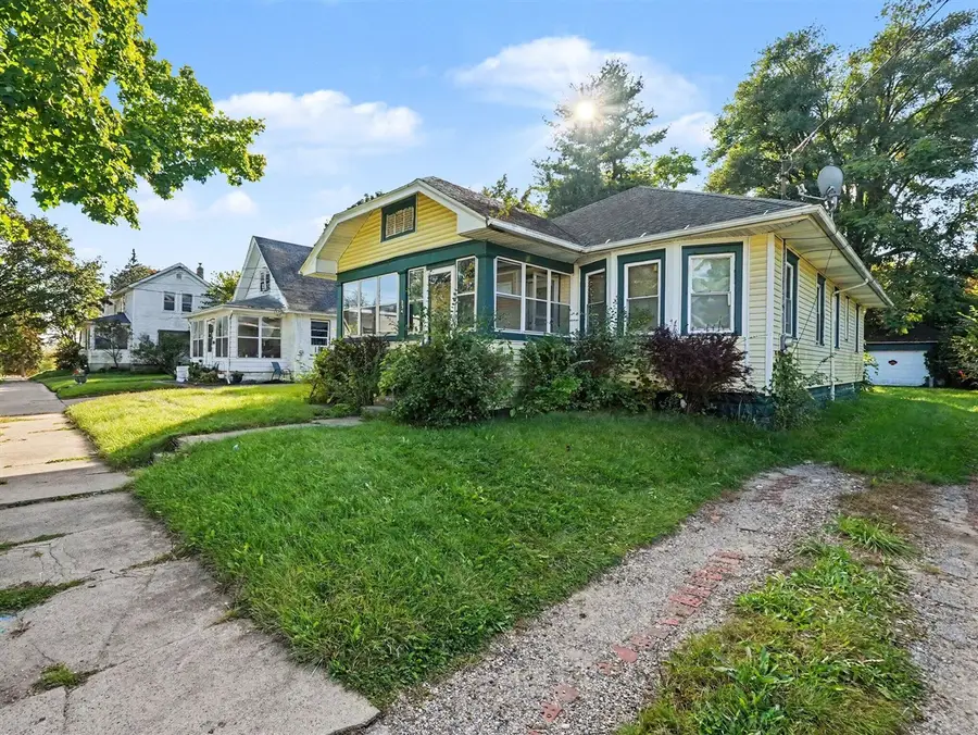 934 S Gorham, Jackson, MI 49203 - #3